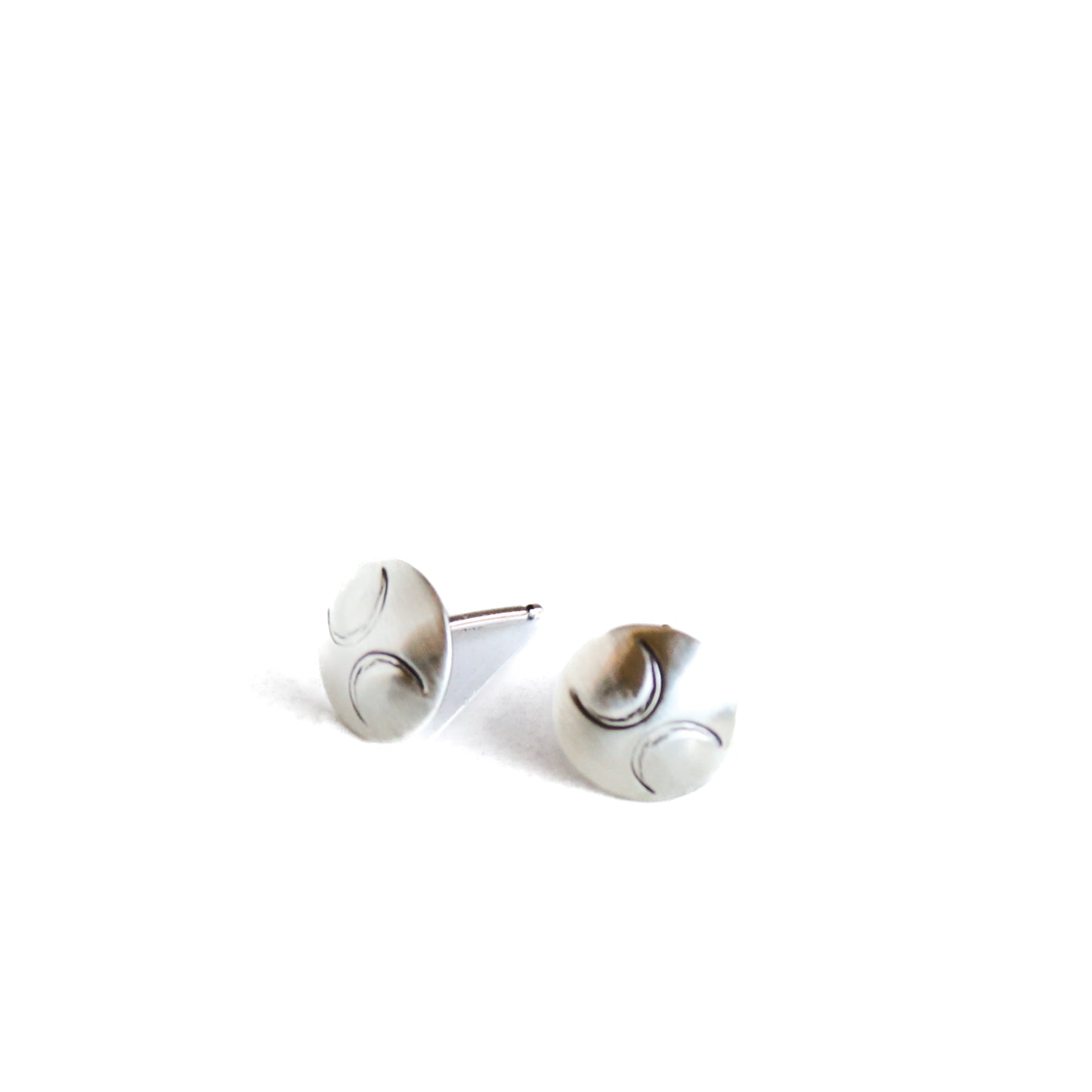 Lunar Studs