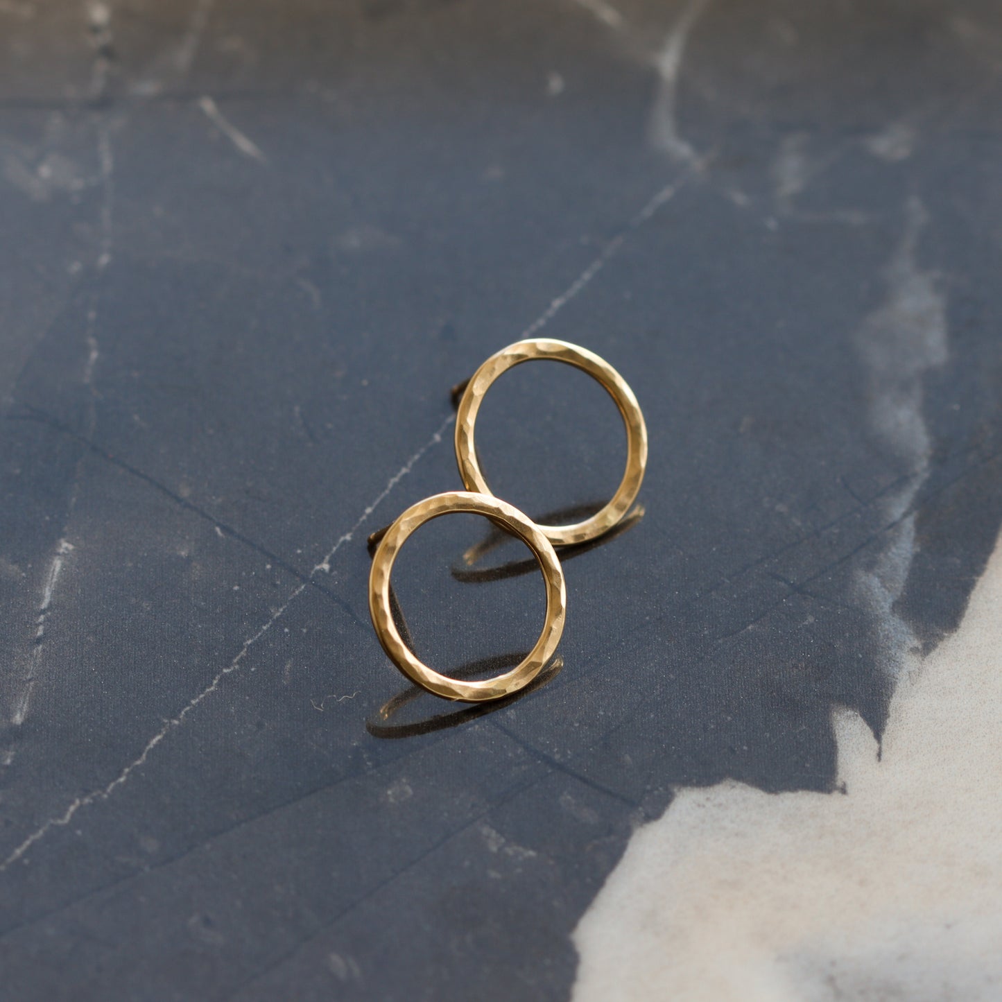 Simple Classic Circle Earrings - 14KY, Petite-stud earrings-Blue Hour Designs