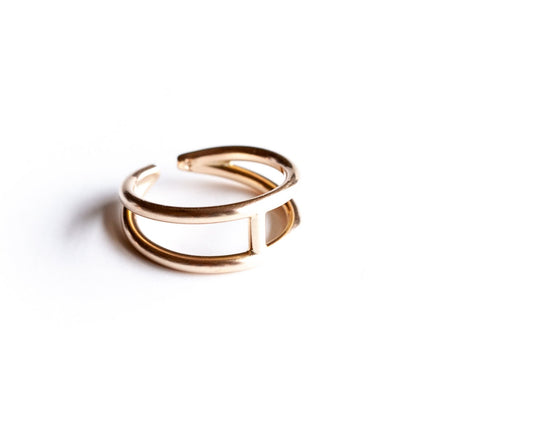Vega Ring – 14K Gold