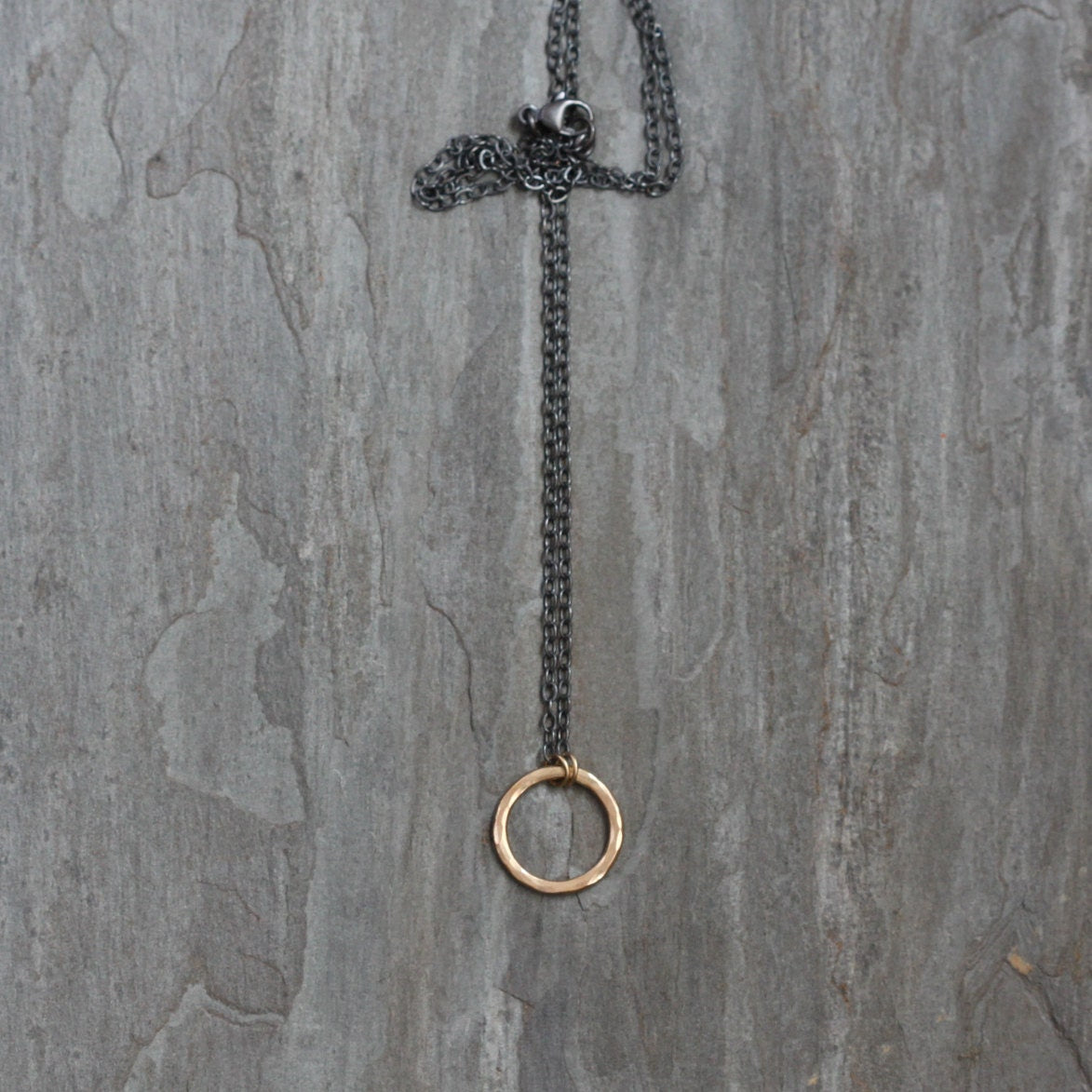 14KY Gold Simple Classic Circle Necklace