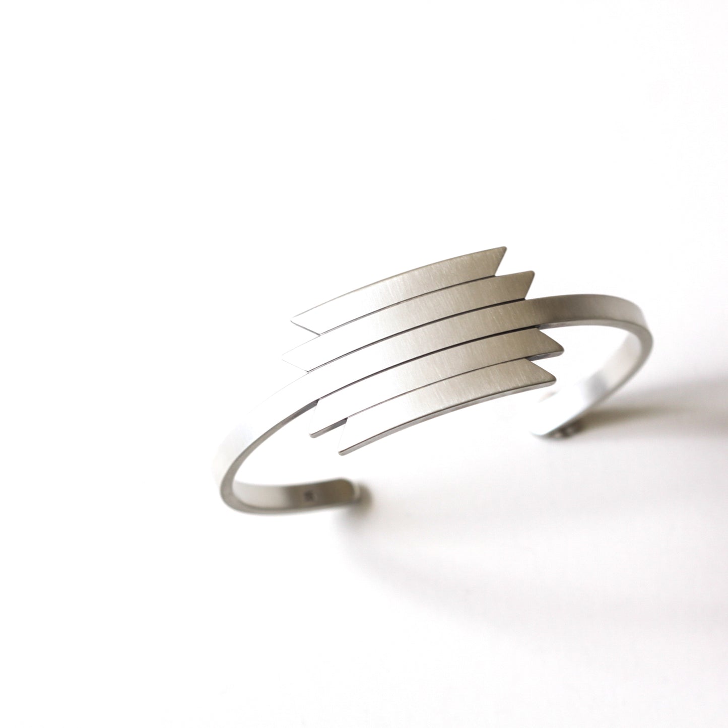 Lantern Cuff