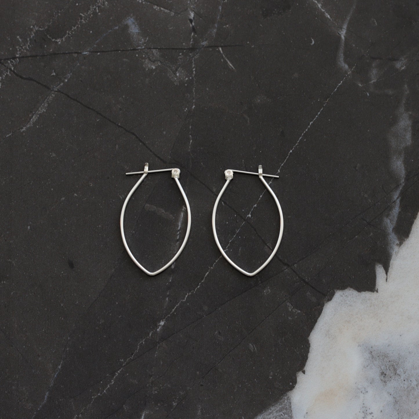 Porter Hoops - Small