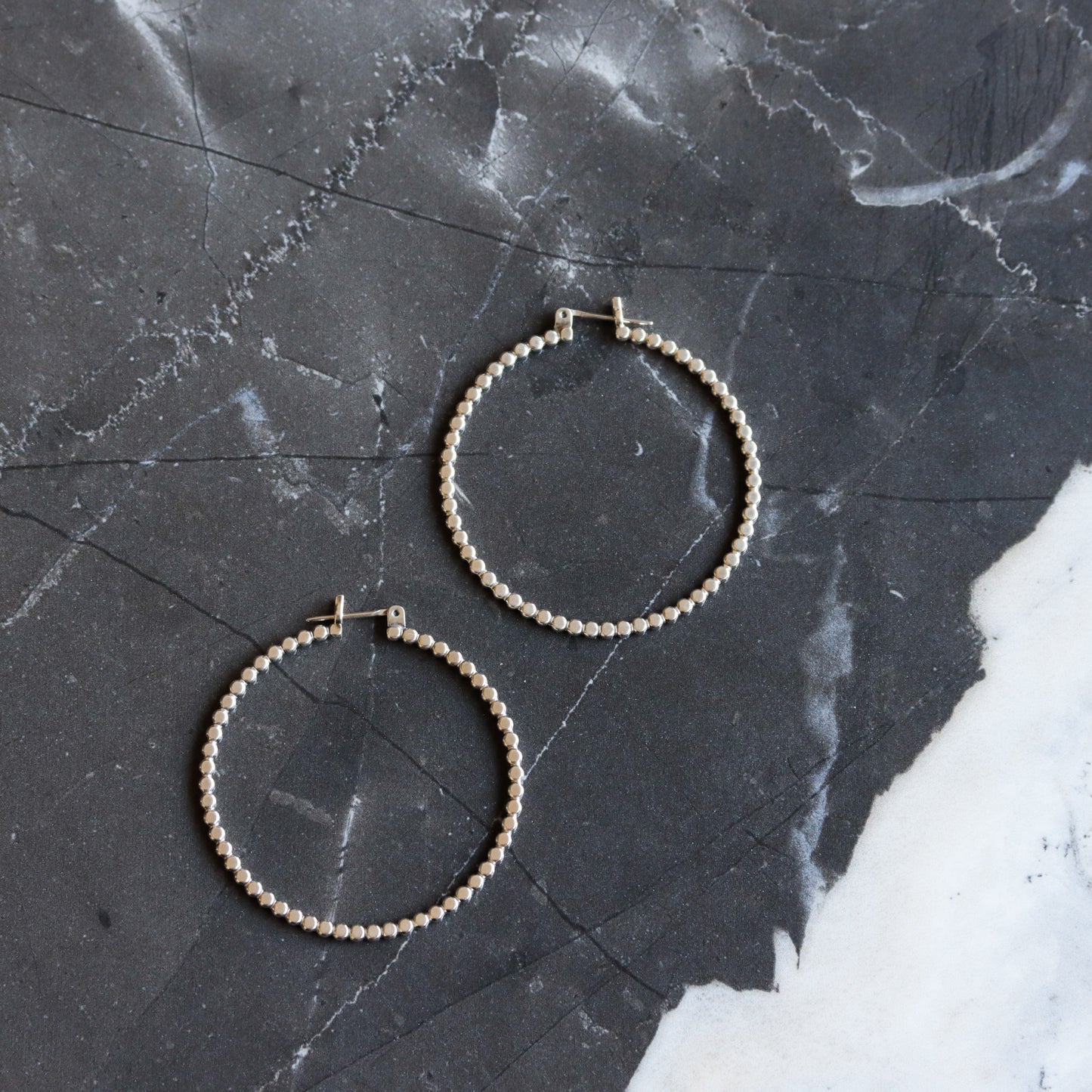 Reyna Hoops