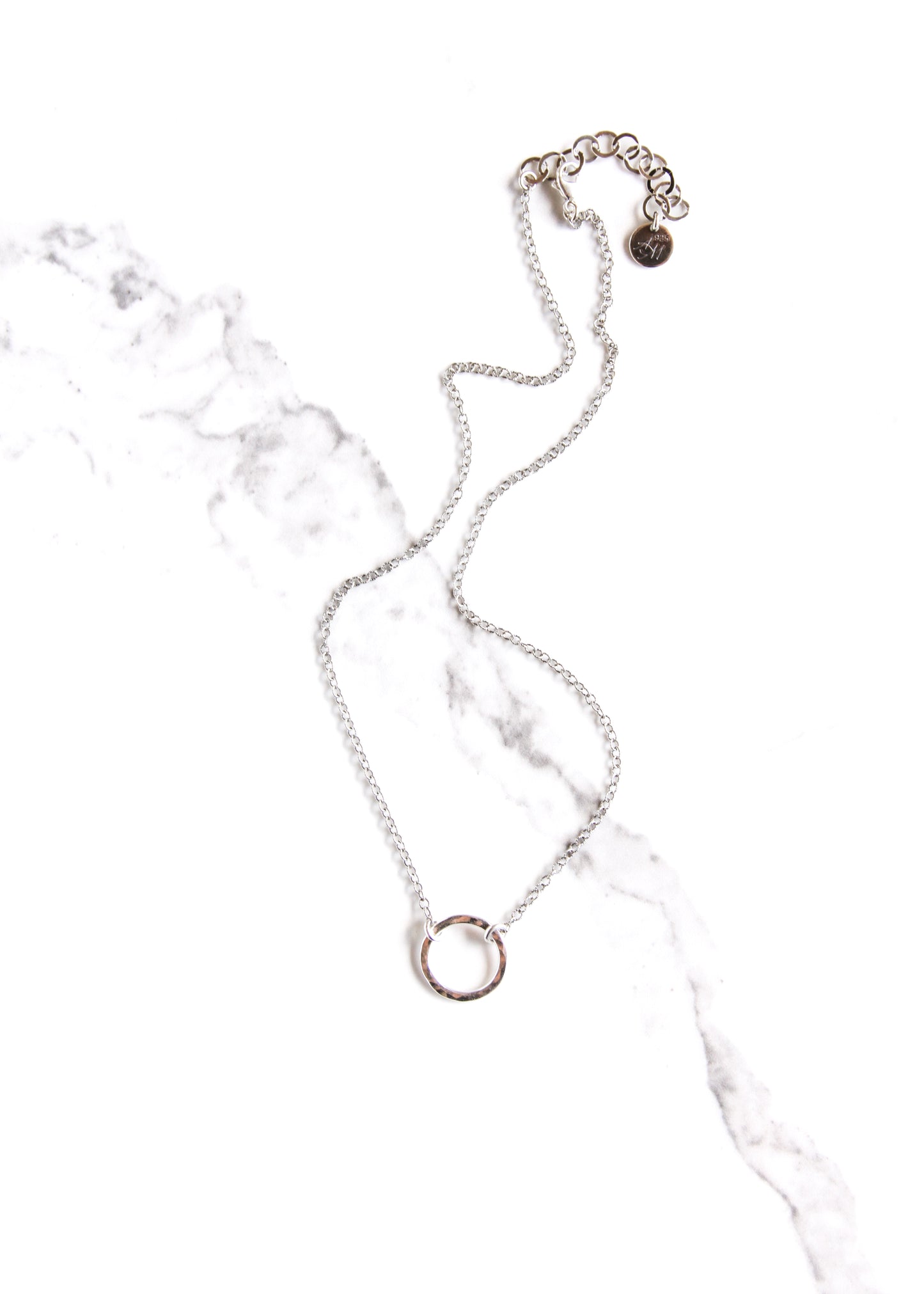 Simple Classic Circle Necklace - Petite