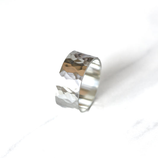 Leda Ring