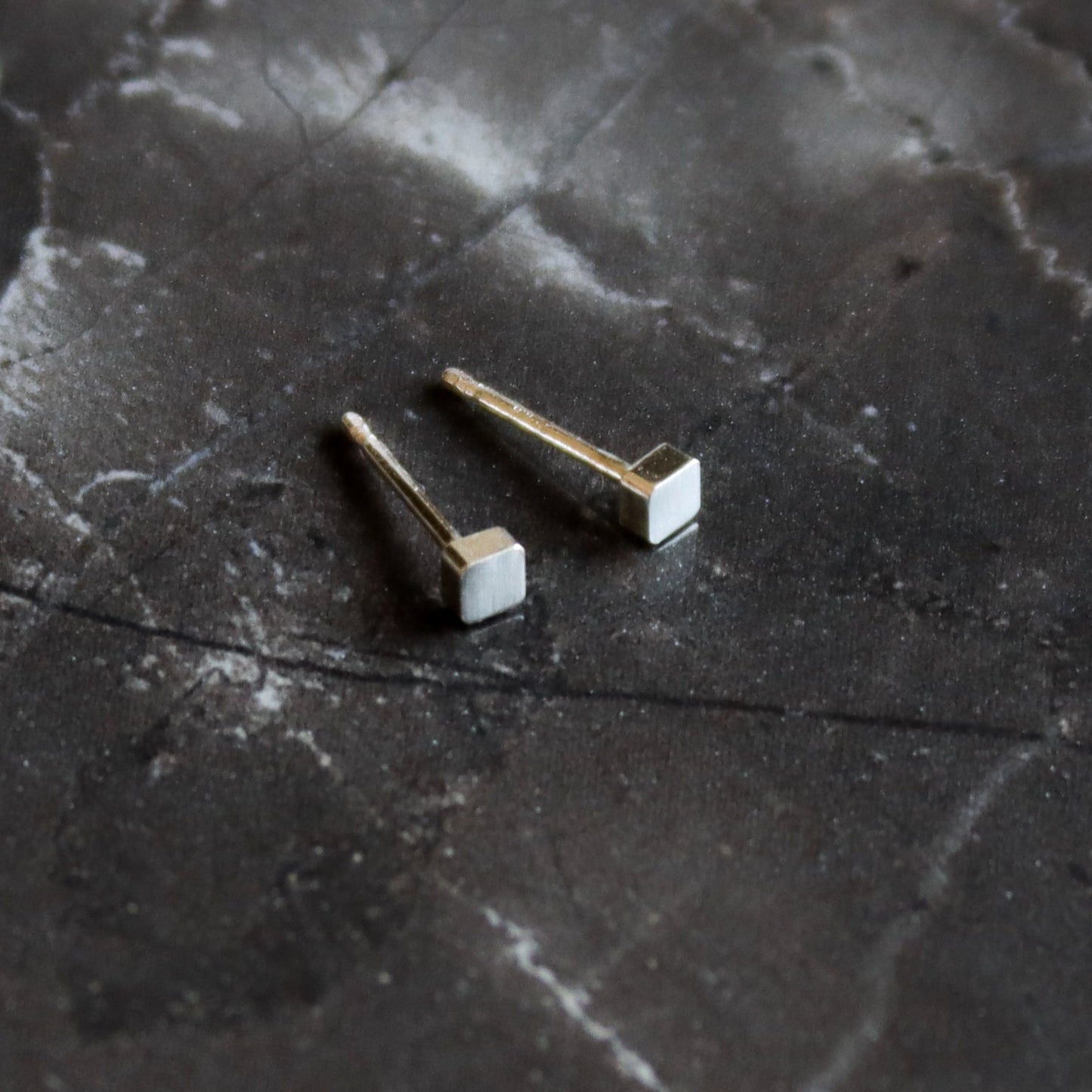 Square Dot Studs - Silver