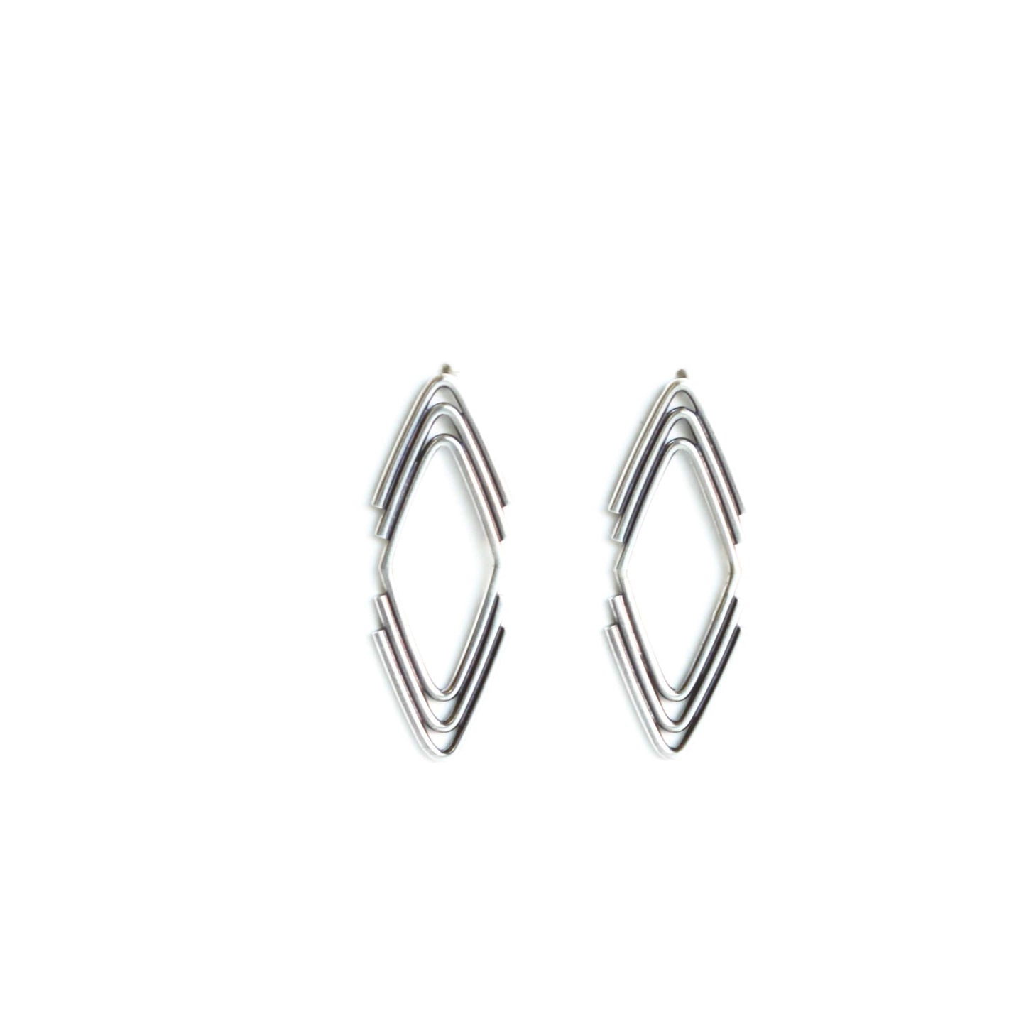 Arrowhead Studs - Large