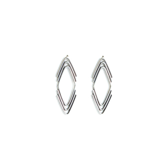 Arrowhead Studs - Large