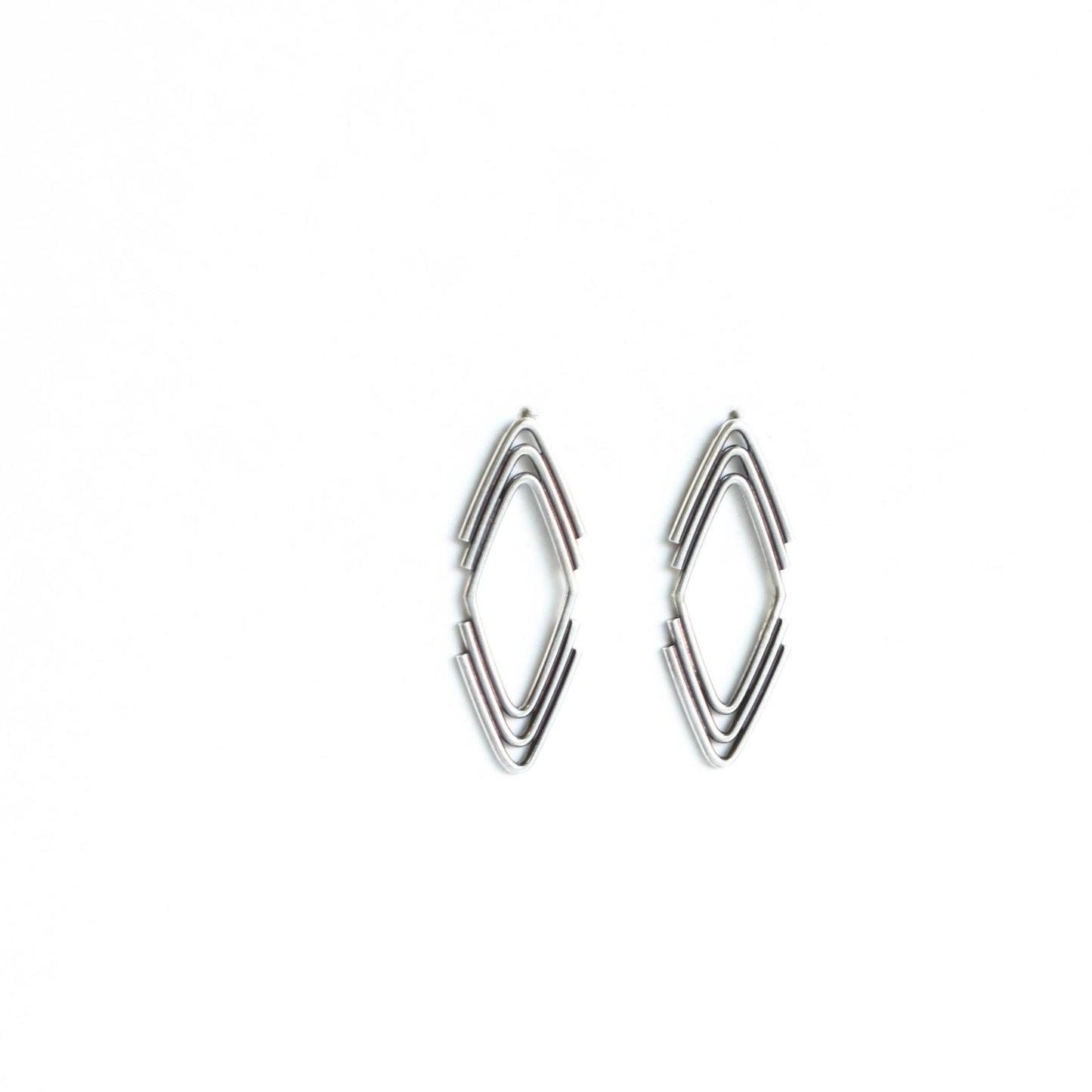 Arrowhead Studs - Large